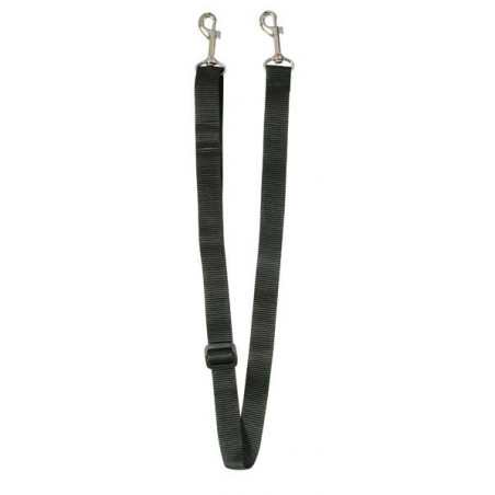 Tail strap for rugs